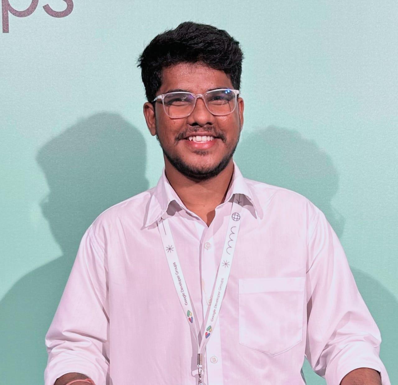 Sat Naing profile picture